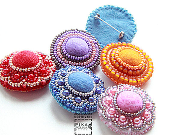 A New Idea How to Use Felt for Brooch Making | Livemaster - handmade