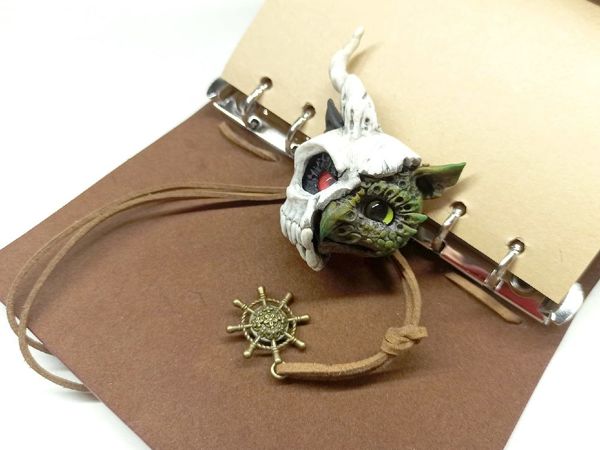 Брошь: дракон в черепе | Ярмарка Мастеров - ручная работа, handmade