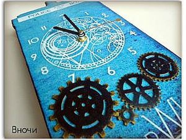 Настенные часы Тардис | Ярмарка Мастеров - ручная работа, handmade