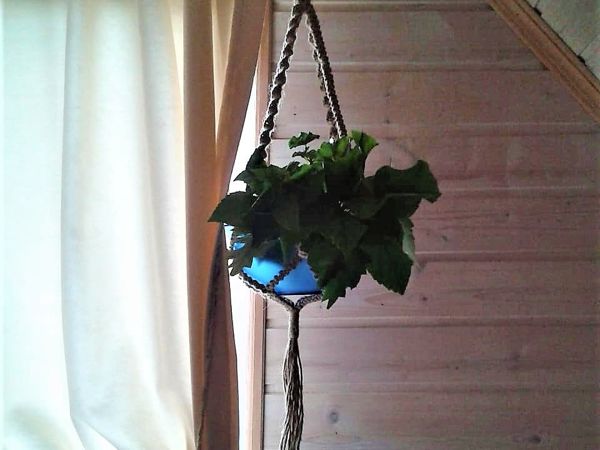 Подвесное Макраме для цветов Примеры Кашпо — листайте, Цветы в Доме! Макраме кашпо из джута | Ярмарка Мастеров - ручная работа, handmade