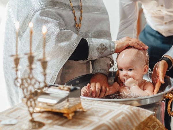 Подготовка к крещению ребенка для родителей и крестных