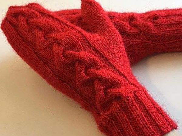 Вяжем рукавицы узором Коса с тенью | Ярмарка Мастеров - ручная работа, handmade
