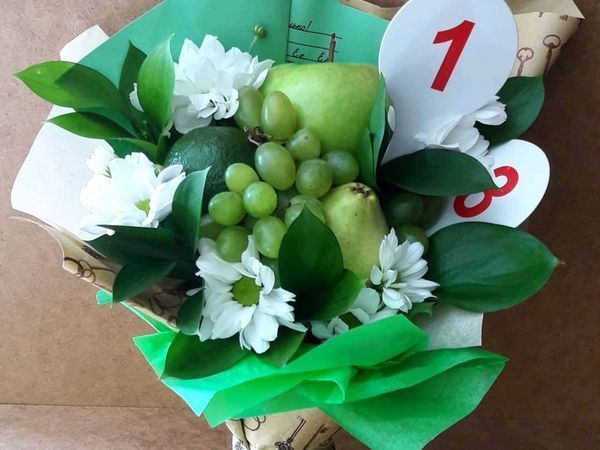 Букет из фруктов и цветов на 1 сентября! | Ярмарка Мастеров - ручная работа, handmade