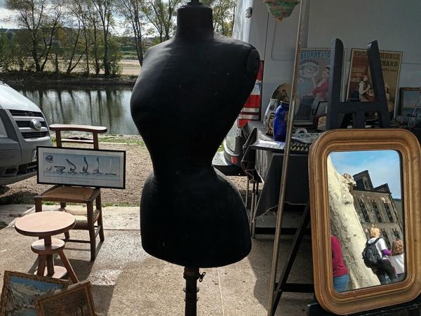 Блошиный рынок на берегу реки Луары | Ярмарка Мастеров - ручная работа, handmade Блошиный рынок на берегу реки Луары | Ярмарка Мастеров - ручная работа, handmade