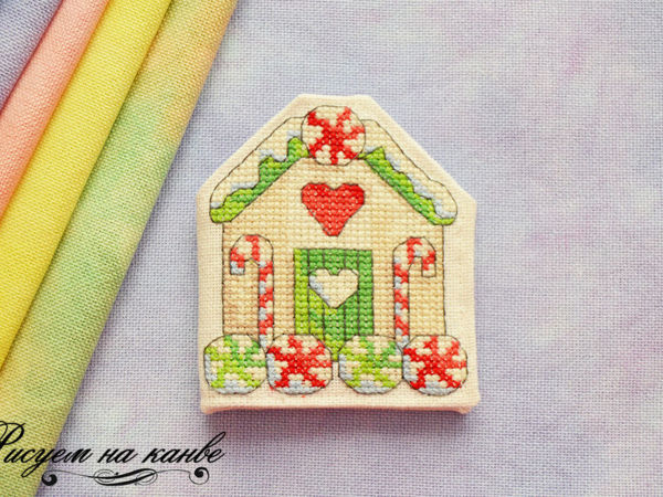 How to Make a Book Pincushion with an Embroidered Gingerbread House | Livemaster - handmade