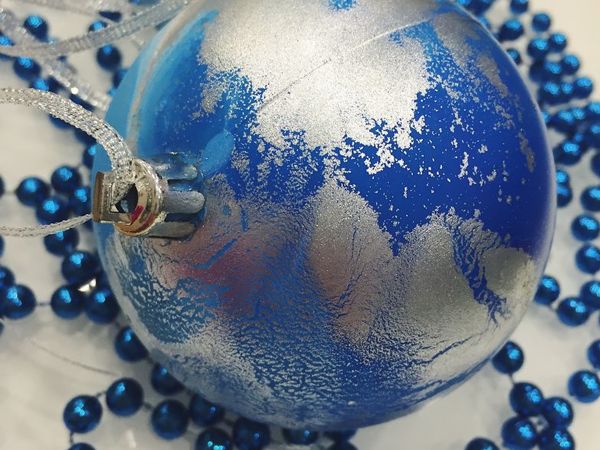 Christmas Ball Decoration in the Technique of Fluid Art. Marbled Ornament | Livemaster - handmade