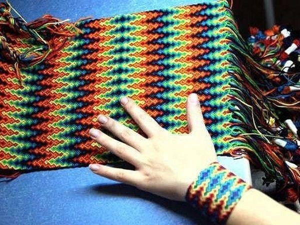 Фенечки прямым плетением с рисунками [1] | Пикабу