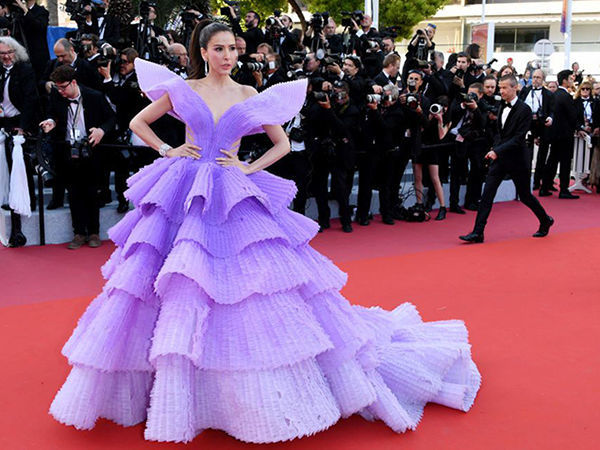 Most Stylish in Cannes: Top Outfits Winning Over the Festival | Livemaster - handmade