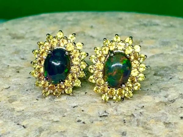 Серебряные серьги гвоздики с опалом и сапфирами | Ярмарка Мастеров - ручная работа, handmade