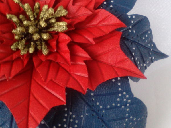 Пуансеттия - рождественская звезда из гофрированной бумаги | Пикабу