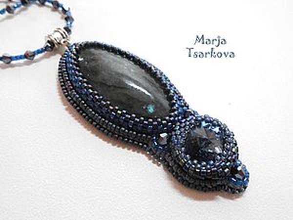 Вышивка кулона «Фиал» | Ярмарка Мастеров - ручная работа, handmade