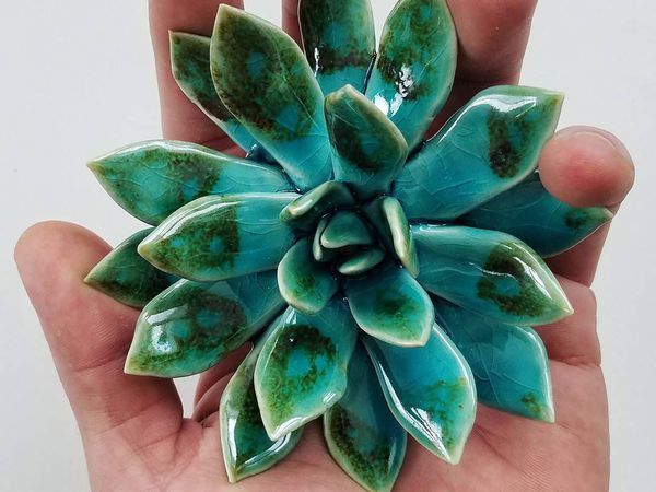 Zingy Clay in the Hands of an Artist: Ceramic Buds and Succulents by Owen Mann | Livemaster - handmade