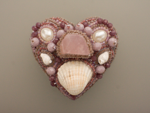 Сердце пиона. Брошь из бисера | Ярмарка Мастеров - ручная работа, handmade
