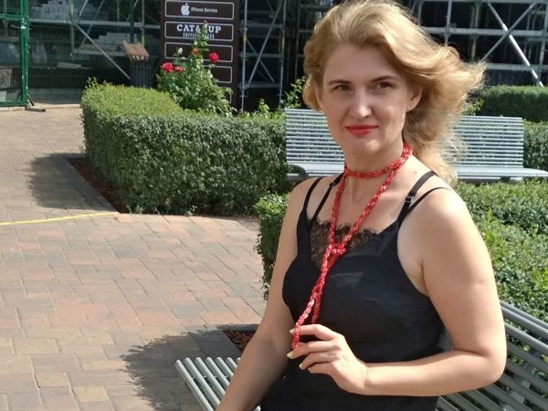 Как быть с постоянным желанием женщины обновить свой гардероб | Ярмарка Мастеров - ручная работа, handmade