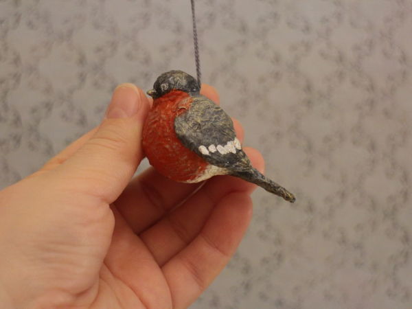 DIY Christmas 'Bullfinch' Toy of a Deodorant Ball | Livemaster - handmade