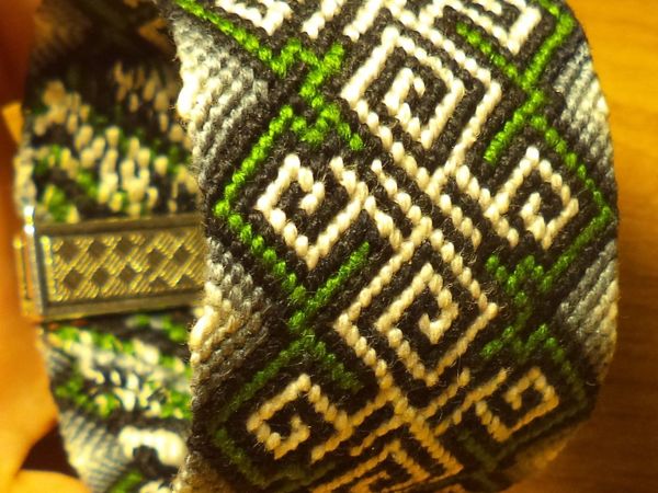 Сплетённые фенечки | Ярмарка Мастеров - ручная работа, handmade