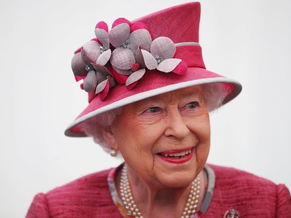 Royal Style: How the Queen Elizabeth's Hats Are Created | Livemaster - handmade