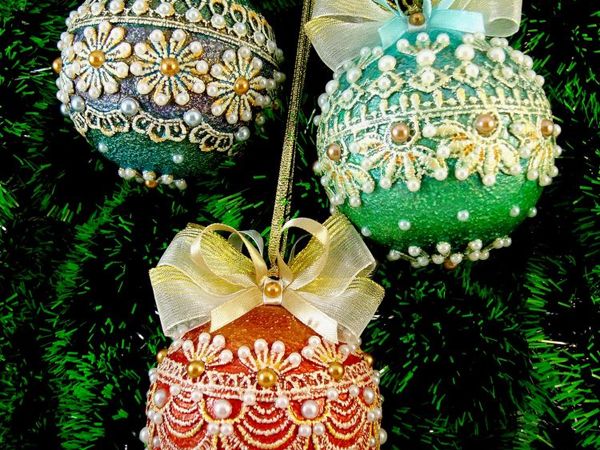 Новогодние кружевные шары | Ярмарка Мастеров - ручная работа, handmade
