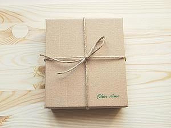 How to Make a Stylish Gift Box of Cardboard | Livemaster - handmade