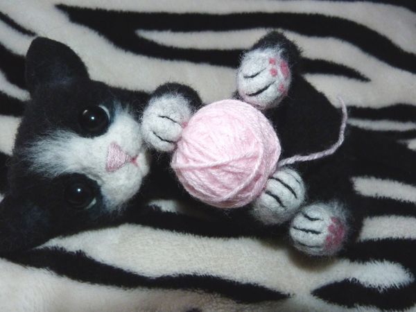 Валяем милого играющего котёнка | Ярмарка Мастеров - ручная работа, handmade