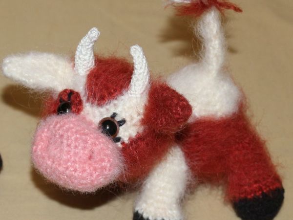 Игрушка «Бычок — рыжий бочок» крючком | Ярмарка Мастеров - ручная работа, handmade