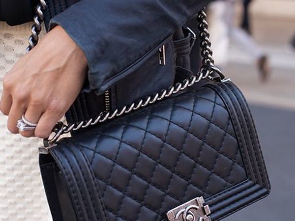 Женские сумки Chanel: новинки Где купить сумку Шанель | мама32.рф