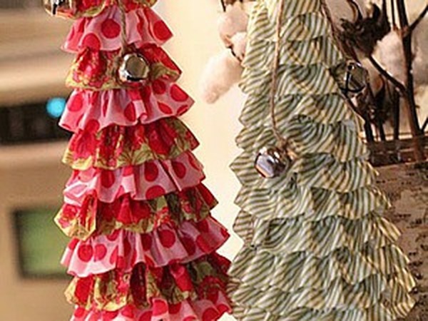 Новогодние елочки: идеи оформления из ткани | Ярмарка Мастеров - ручная работа, handmade