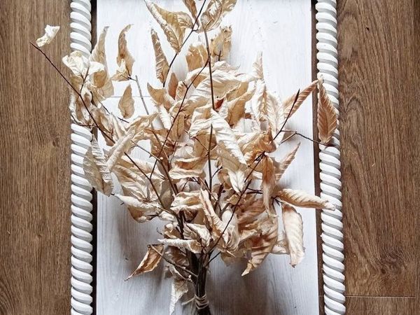 Листья цвета топленого молока на ветвях | Ярмарка Мастеров - ручная работа, handmade