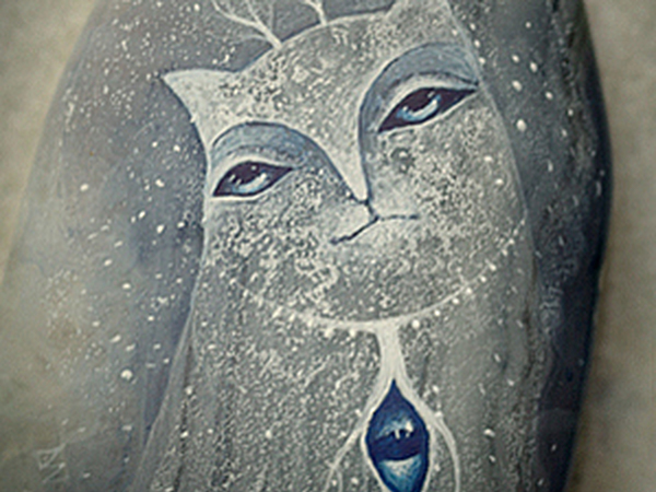 Роспись камня «Снежный вестник» | Ярмарка Мастеров - ручная работа, handmade