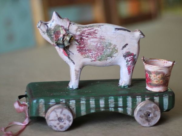 Интерьерная игрушка ретро — зайчик на повозке | Ярмарка Мастеров - ручная работа, handmade