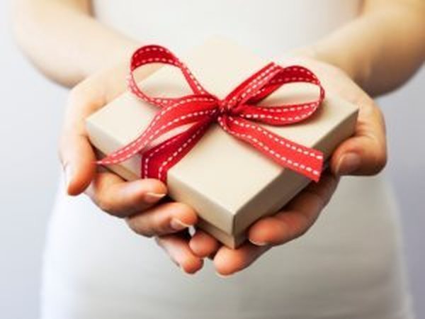 Подарки лучшим друзьям: несколько идей, как сделать приятный сюрприз | Журнал Ярмарки Мастеров