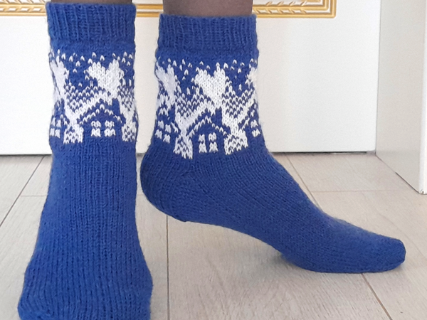 Женские вязаные носки с узором Домики | Ярмарка Мастеров - ручная работа, handmade