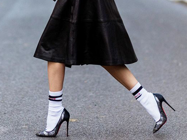 Scary Socks with Sandals: 20 Stylish Street Looks | Livemaster - handmade