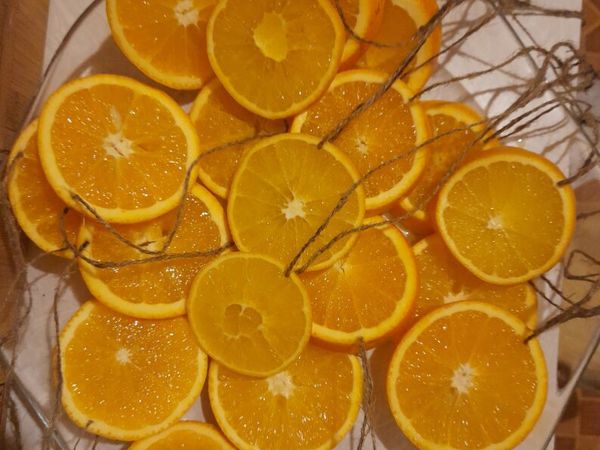 Декор с сушеными апельсинами на Новый год (57 фото)