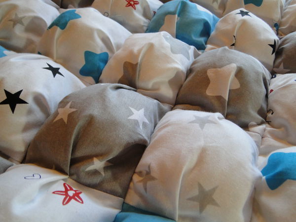 Одеяло бон-бон: сборка квадратами | Ярмарка Мастеров - ручная работа, handmade