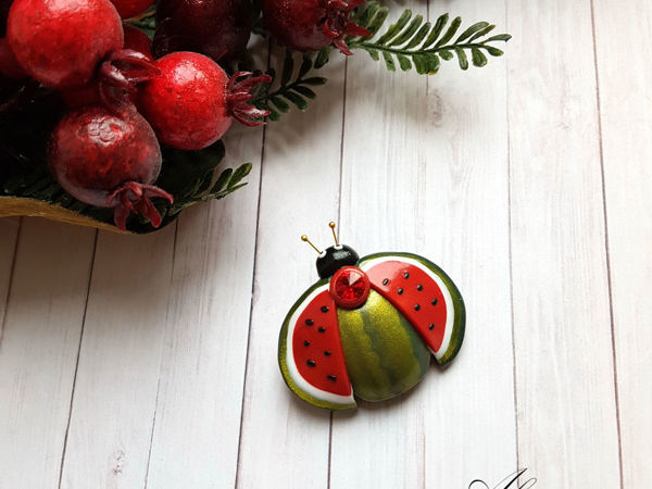 Лепим брошь «Арбузная божья коровка» | Ярмарка Мастеров - ручная работа, handmade