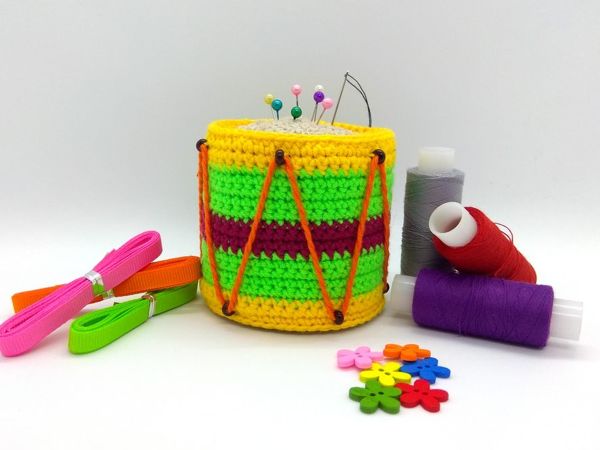 Crocheting ''Drum'' Pin Cushion | Livemaster - handmade