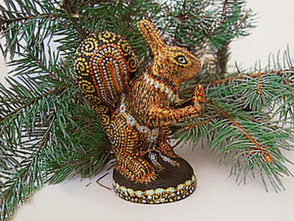 Белочка под ёлкой в новогоднем костюме | Ярмарка Мастеров - ручная работа, handmade