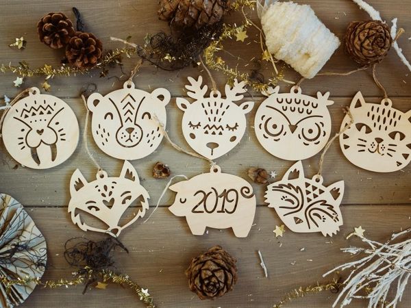 Новогодние ёлочные игрушки из фанеры | Ярмарка Мастеров - ручная работа, handmade