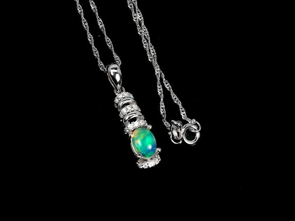 Серебряный кулон с опалом 7х5 мм | Ярмарка Мастеров - ручная работа, handmade