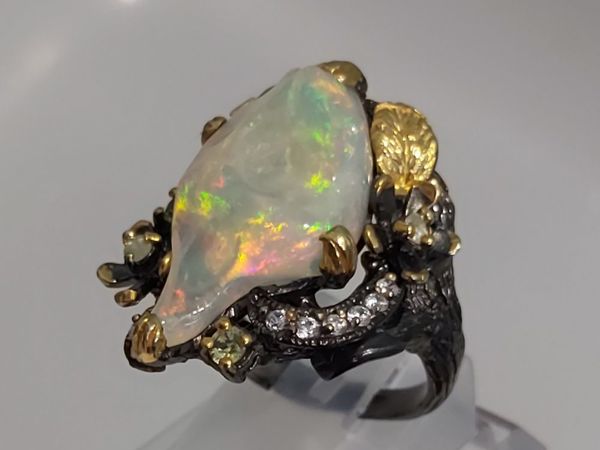 Эксклюзив ! Кольцо с радужным опалом 4 ct. «Радужная капля» | Ярмарка Мастеров - ручная работа, handmade