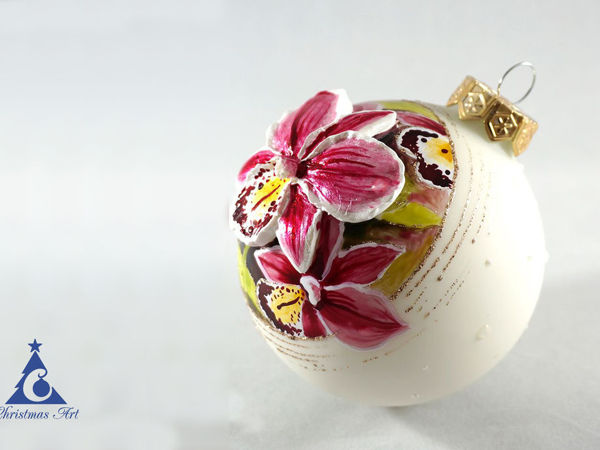 Орхидея: роспись елочного шарика витражными красками | Ярмарка Мастеров - ручная работа, handmade