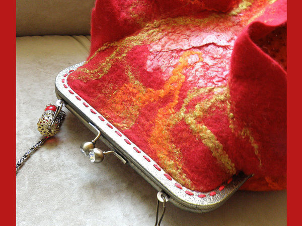 Валяем сумочку с воланами «Осенняя красота» | Ярмарка Мастеров - ручная работа, handmade