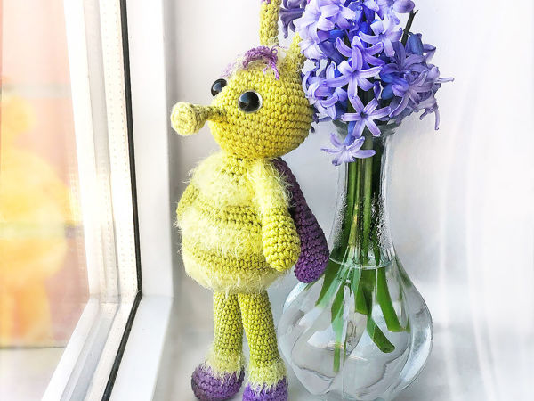 How to Crochet Spring Fly | Livemaster - handmade
