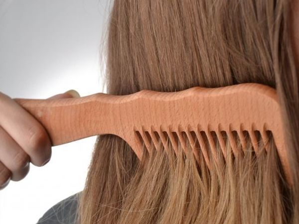 Что означает расчесывать волосы во сне — толкования по 42 сонникам