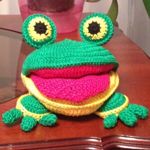 crocheted-frog