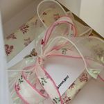 blooming-shelf