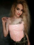 gothic-and-sweet-miss