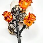 amber-brooch