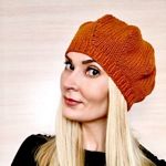 hand-knitting-